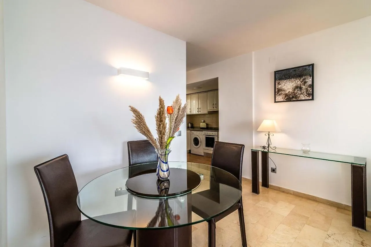 Edificio Caesar Imperator Apartment Marbella